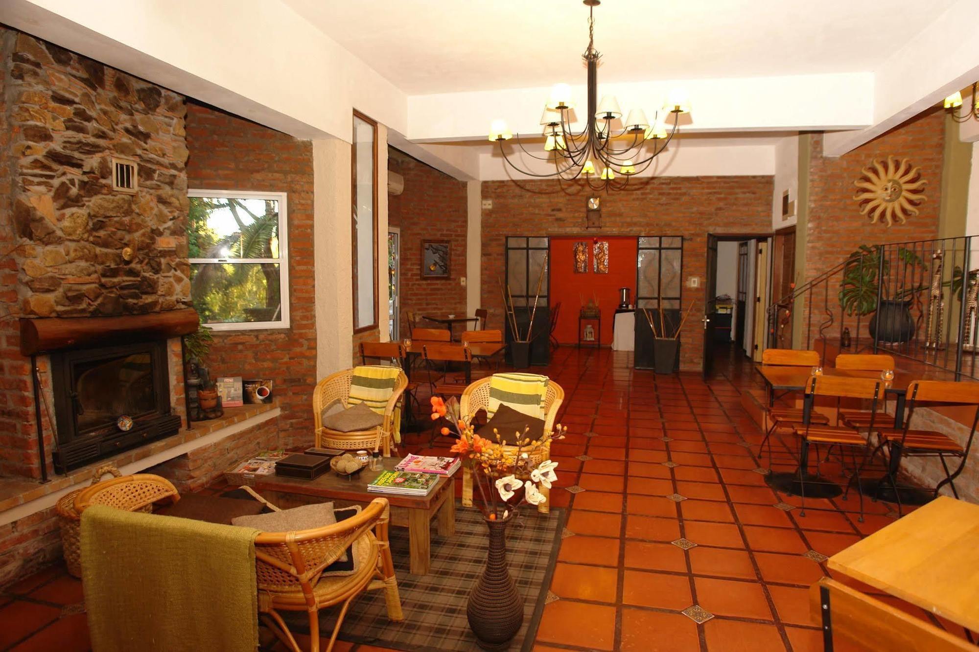 Posada Del Bosque Colónia do Sacramento Exterior foto